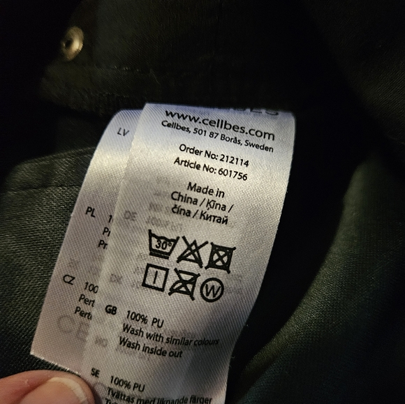 Faux leather pants - size 40 UK - 10/12 US - Picture 4 of 7